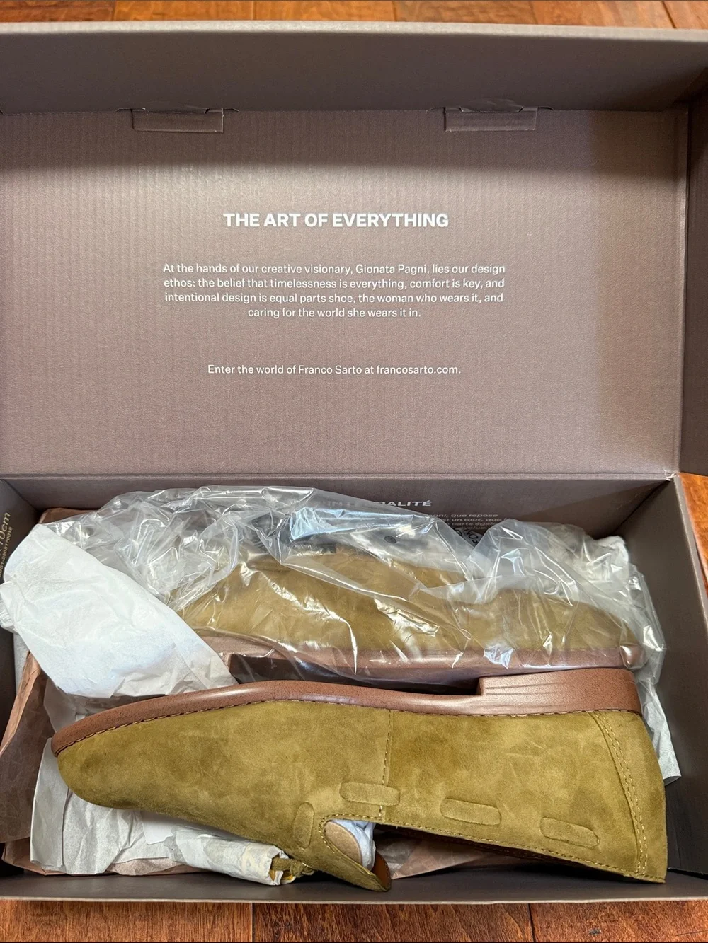 Franco Sarto elegant olive